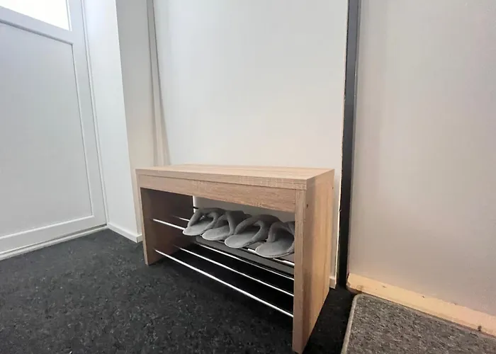 Monstera Ii - Economy *